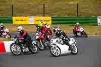 Vintage-motorcycle-club;eventdigitalimages;mallory-park;mallory-park-trackday-photographs;no-limits-trackdays;peter-wileman-photography;trackday-digital-images;trackday-photos;vmcc-festival-1000-bikes-photographs